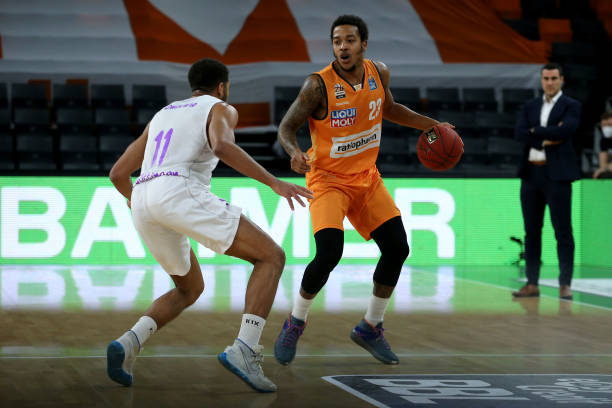 母打电话 母打电话