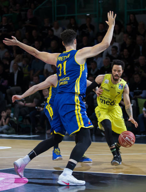 他在采访中 他在采访中